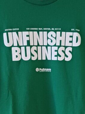 T Shirt NBA Boston Celtics Basketball Unfinished Business Size XL Extra Large